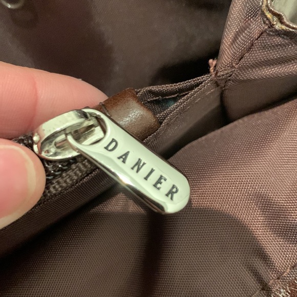 Danier Leather Brown Medium Tote - Picture 9 of 10